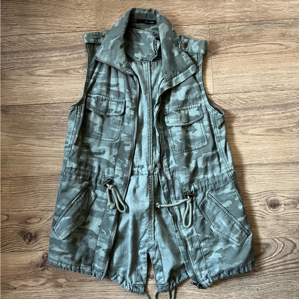 Maurice’s Camo Vest